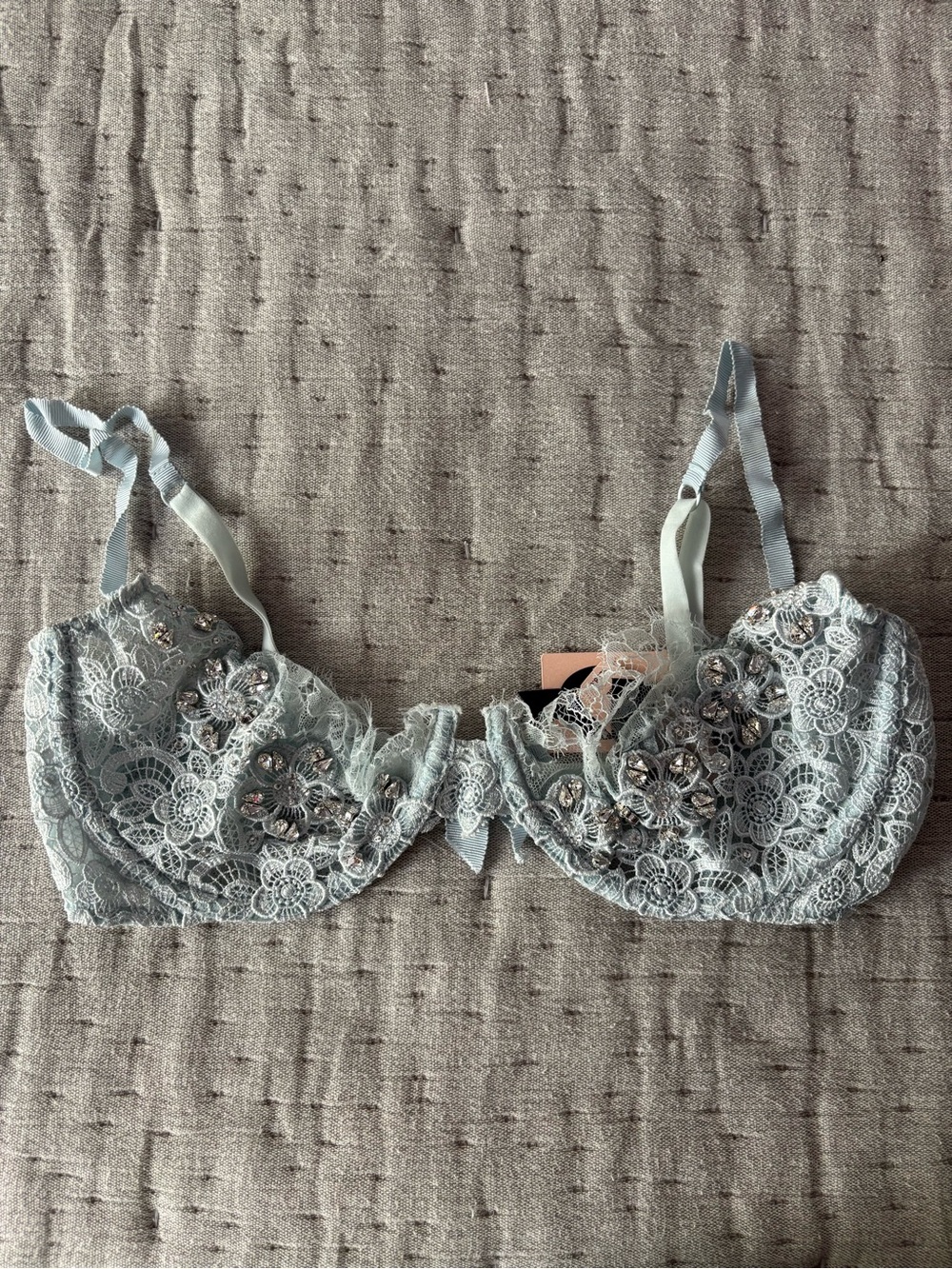 Victorias Secret Designer Collection Rhinestone bra 36D NWT